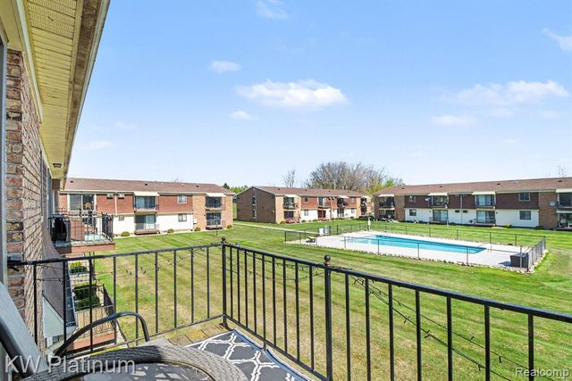 1900 River Road C5, Marysville, MI 48040