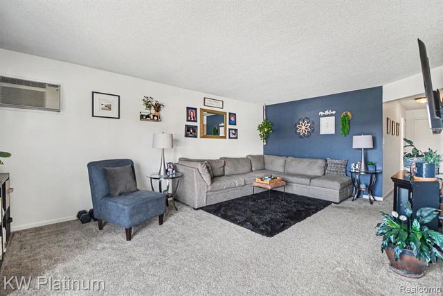 1900 River Road C5, Marysville, MI 48040