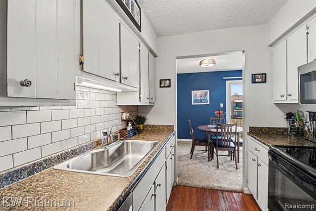 1900 River Road C5, Marysville, MI 48040