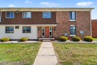 1900 River Road C5, Marysville, MI 48040