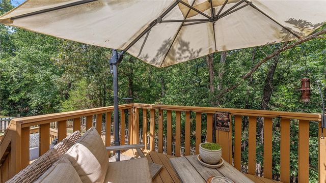 9 Reighton Drive, Bella Vista, AR 72714