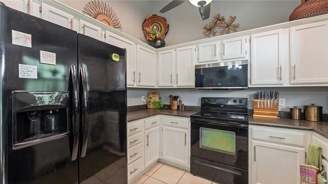 9 Reighton Drive, Bella Vista, AR 72714