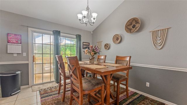 9 Reighton Drive, Bella Vista, AR 72714