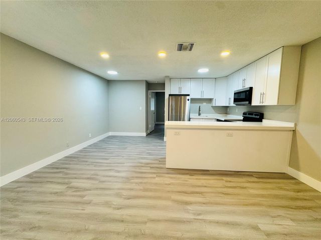 1903 SW 3rd Avenue 1, Fort Lauderdale, FL 33315