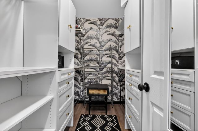 124 Lake Evelyn Drive, West Palm Beach, FL 33411