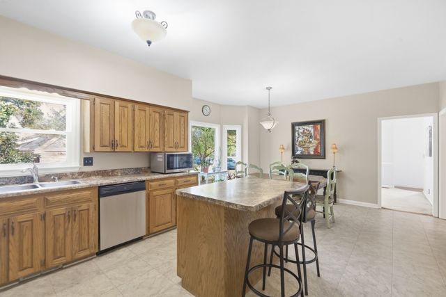 7305 River Park Dr, Nashville, TN 37221