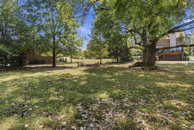 7305 River Park Dr, Nashville, TN 37221