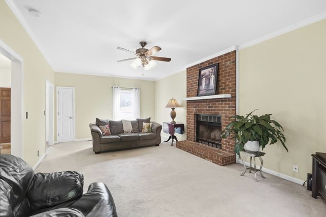 7305 River Park Dr, Nashville, TN 37221