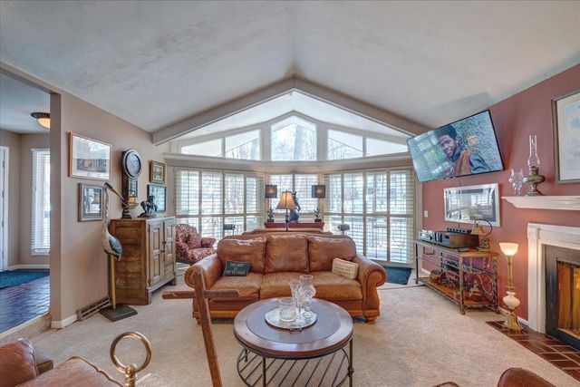 1816 Eastwood Avenue, Janesville, WI 53545