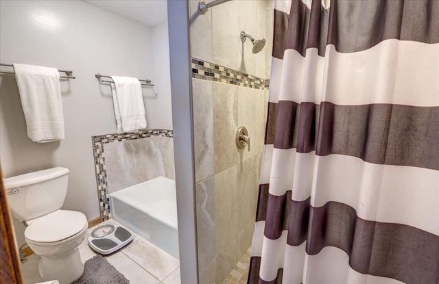 1816 Eastwood Avenue, Janesville, WI 53545