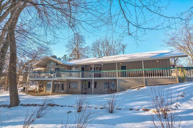 1816 Eastwood Avenue, Janesville, WI 53545