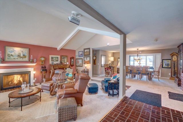 1816 Eastwood Avenue, Janesville, WI 53545