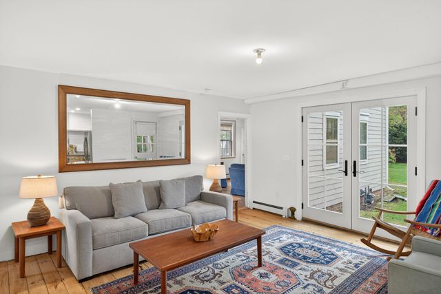 120 Ocean View Avenue, Cotuit, MA 02635