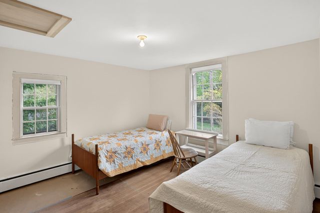 120 Ocean View Avenue, Cotuit, MA 02635