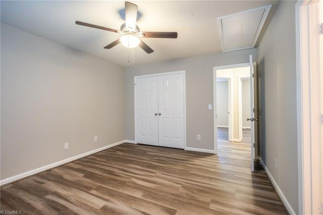 827 Banner Oak Court, Greensboro, NC 27406