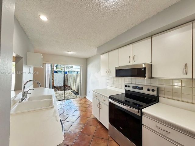 7522 SW 109th Pl 7522, Miami, FL 33173