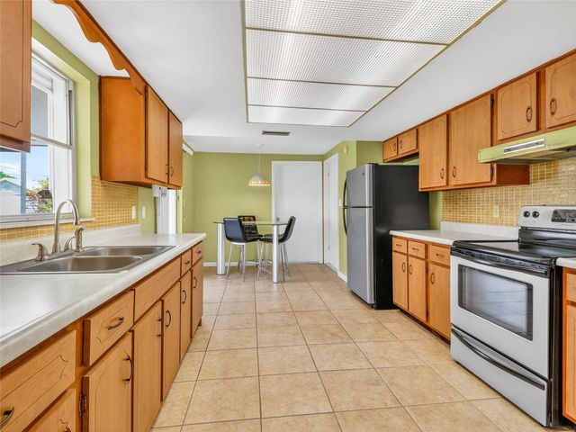 3513 HARBOR BOULEVARD, Port Charlotte, FL 33952