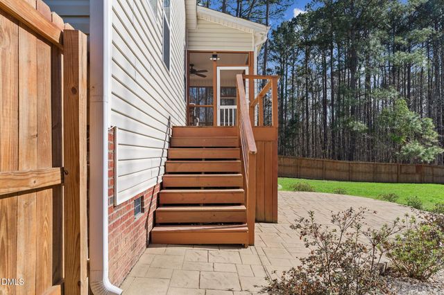 7340 Shady Stroll Lane, Willow Springs, NC 27592