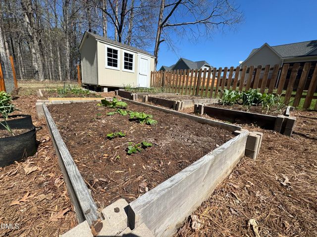 7340 Shady Stroll Lane, Willow Springs, NC 27592