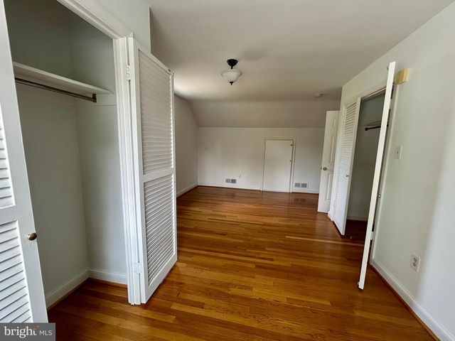 5100 UPTON ST NW, Washington, DC 20016