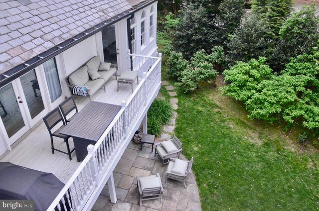 5100 UPTON ST NW, Washington, DC 20016