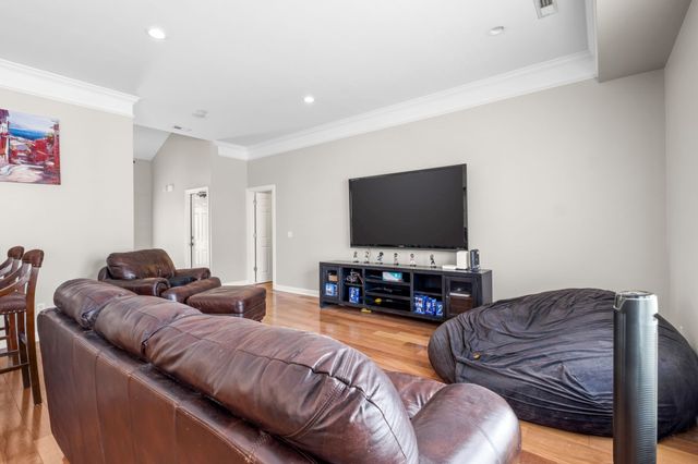 920 Bracken Trl, Nashville, TN 37214