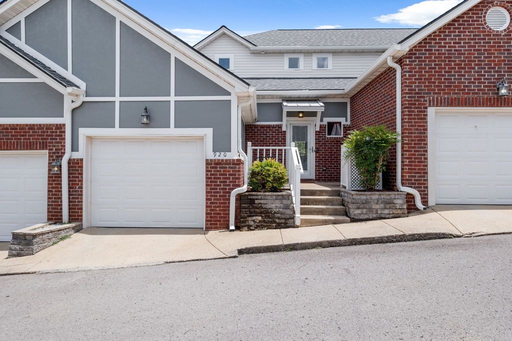 920 Bracken Trl, Nashville, TN 37214