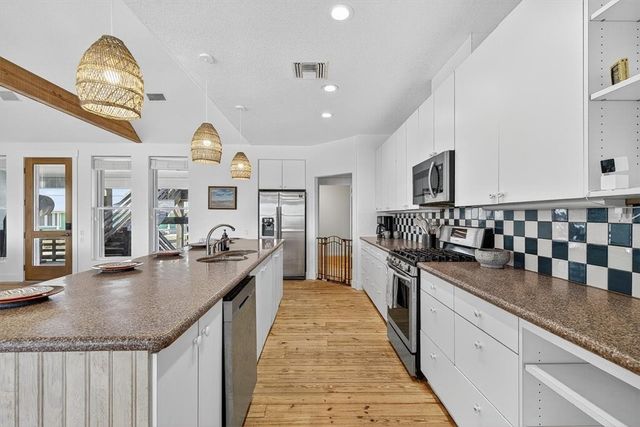 728 Sea Breeze Lane, Port Aransas, TX 78373