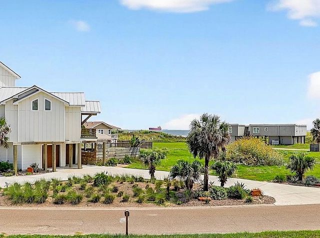728 Sea Breeze Lane, Port Aransas, TX 78373