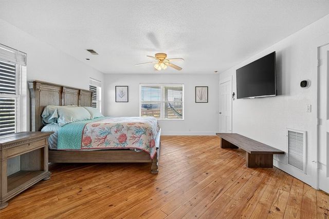 728 Sea Breeze Lane, Port Aransas, TX 78373