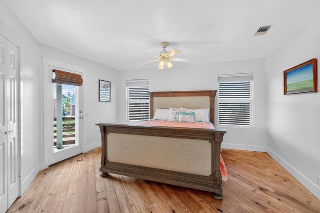 728 Sea Breeze Lane, Port Aransas, TX 78373