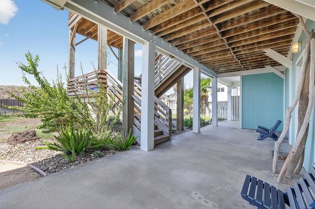 728 Sea Breeze Lane, Port Aransas, TX 78373