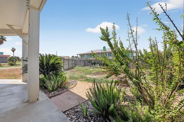 728 Sea Breeze Lane, Port Aransas, TX 78373
