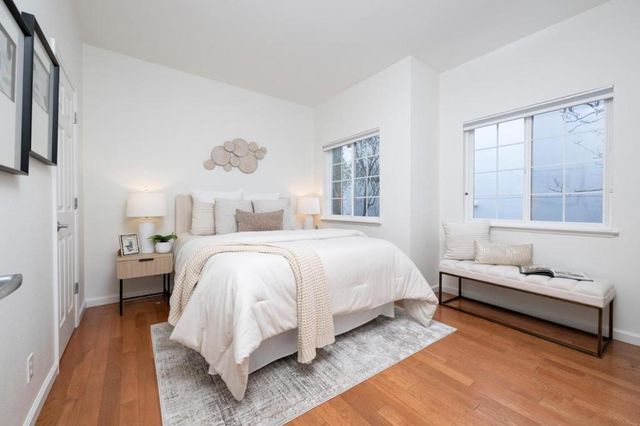 358 N El Camino Real 13, San Mateo, CA 94401