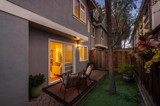 358 N El Camino Real 13, San Mateo, CA 94401