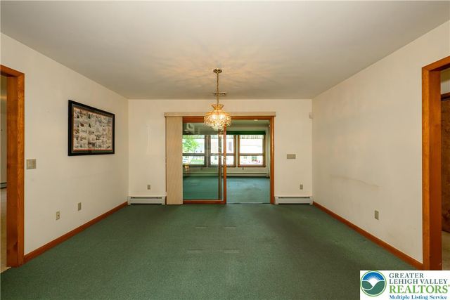 3231 Fairland Drive, North Whitehall Twp, PA 18078