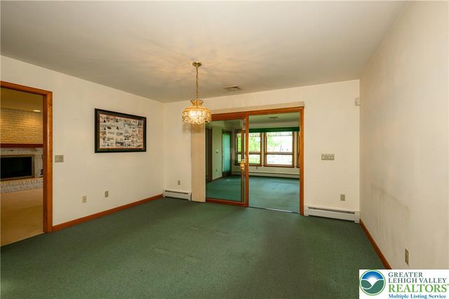 3231 Fairland Drive, North Whitehall Twp, PA 18078