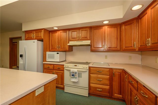 3231 Fairland Drive, North Whitehall Twp, PA 18078