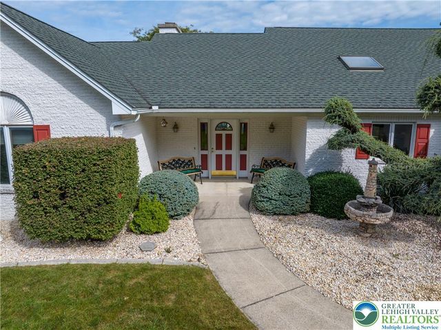 3231 Fairland Drive, North Whitehall Twp, PA 18078