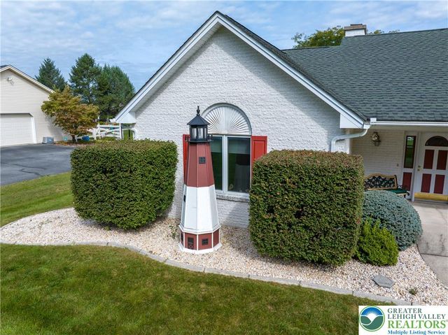 3231 Fairland Drive, North Whitehall Twp, PA 18078