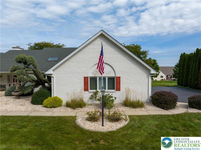 3231 Fairland Drive, North Whitehall Twp, PA 18078