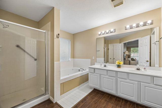 306 Roans Prarie Lane, Richmond, TX 77469