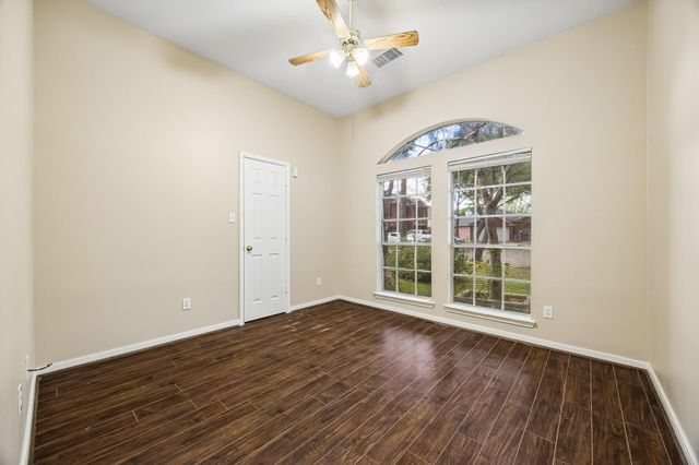 306 Roans Prarie Lane, Richmond, TX 77469