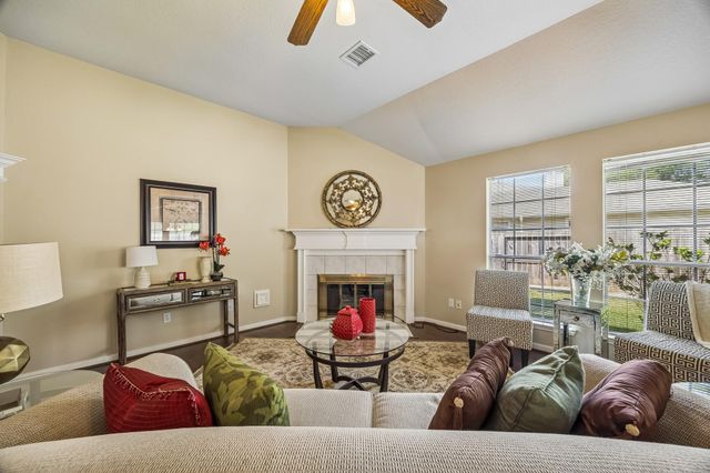 306 Roans Prarie Lane, Richmond, TX 77469