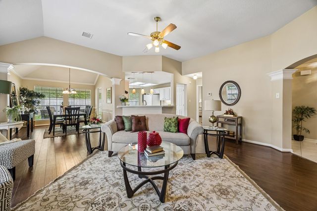 306 Roans Prarie Lane, Richmond, TX 77469