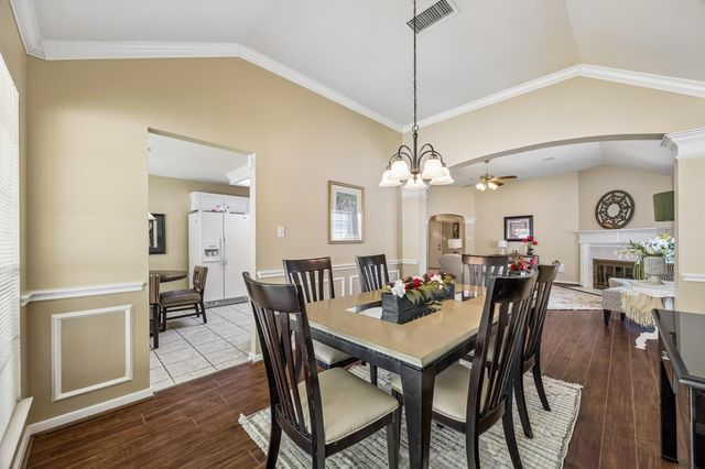 306 Roans Prarie Lane, Richmond, TX 77469