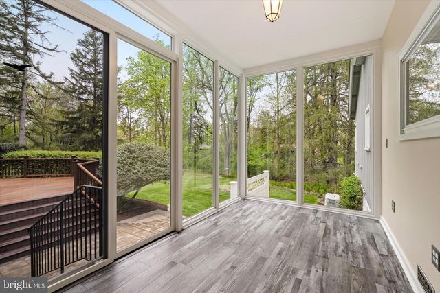 6783 CHAPEL RD, New Hope, PA 18938