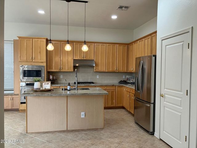 7144 E CUERNAVACO Way, Gold Canyon, AZ 85118