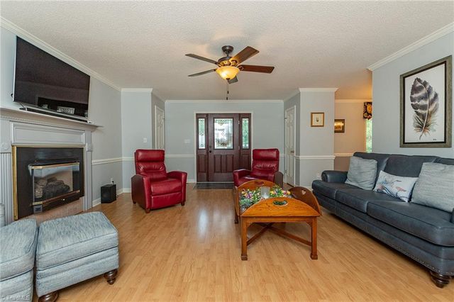 226 Augusta Drive, Lexington, NC 27295