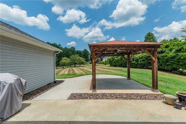 226 Augusta Drive, Lexington, NC 27295